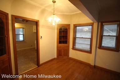 Main picture of 3946 N 64th St