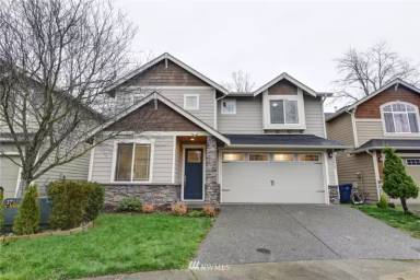 Main picture of 1615 241st St SW