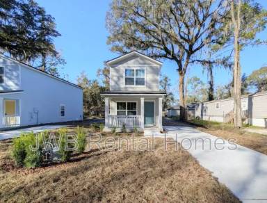 Main picture of 7954 Harding Ave