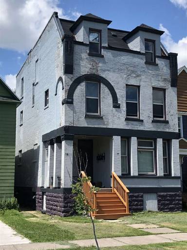Main picture of 1613 Hughitt Ave
