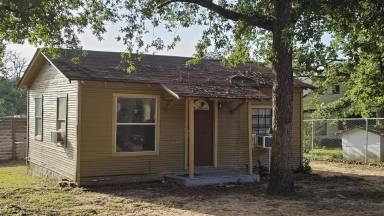 Main picture of 1420 Allen Rd