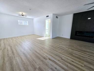 Main picture of 1336 Darmak Dr