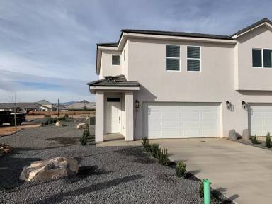 Main picture of 3868 S Mustang Valley Dr