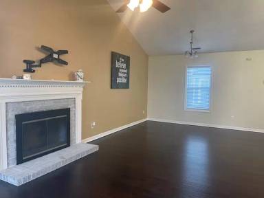 Main picture of 6 Periwinkle Ct