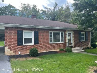 Main picture of 3516 Norway Ave NW
