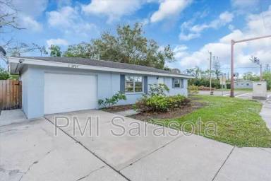 Main picture of 2727 McIntosh Rd