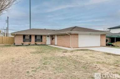 Main picture of 5121 Clubview Dr