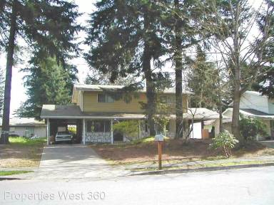 Main picture of 401 NE 147th Ave