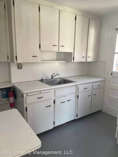 Main picture of 1469 Babbitt Rd