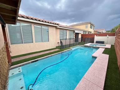 Main picture of 9224 Longhorn Falls Ct