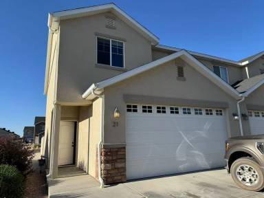 Main picture of Stone Gate Townhomes
