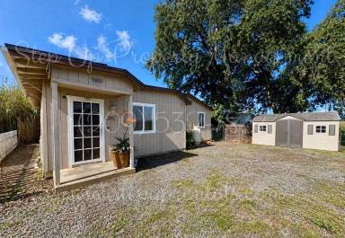 Main picture of 9885 Maiden Ln