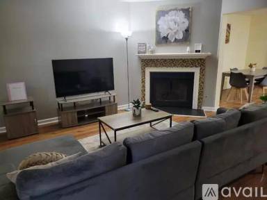 Main picture of 5693 Wells Cir