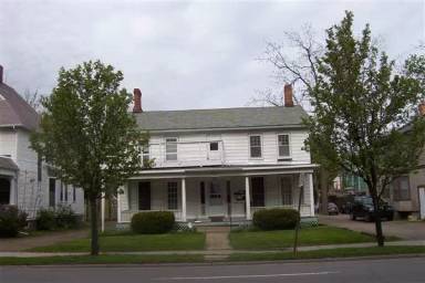 Main picture of 432 S Division St