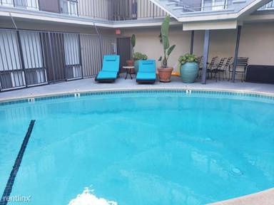 Main picture of 125 Ximeno Ave