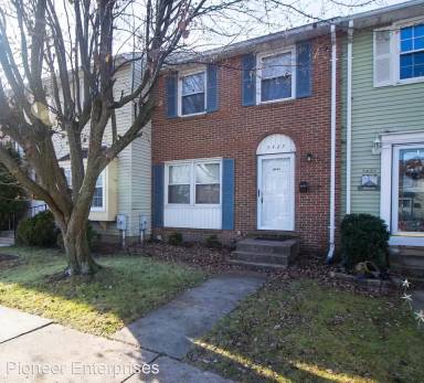 Main picture of 5427 King Arthur Cir