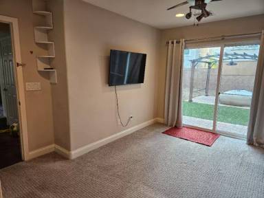 Main picture of 300 Cadence View Way