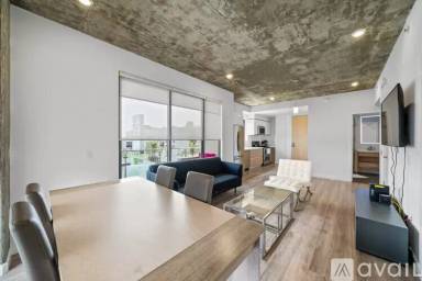 Main picture of 111 N Louise St