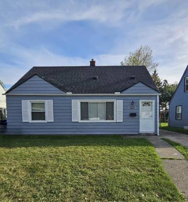 Main picture of 17328 Lincoln Ave
