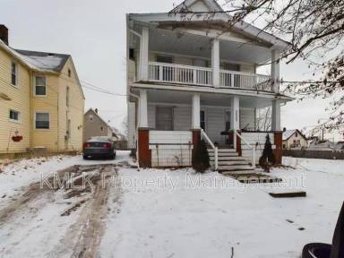 Main picture of 3539 W 65th St