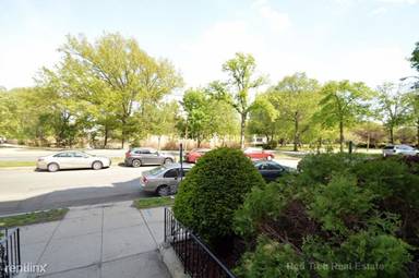 Main picture of 55 Park Dr