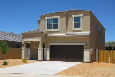 Main picture of 11700 E Cliffrose Ln
