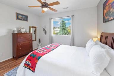 Main picture of 603 Brookline Loop