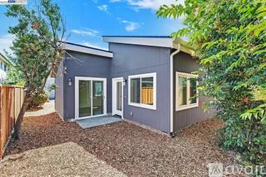 Main picture of 38848 Bell St