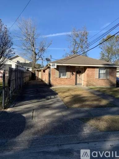 Main picture of 2741 Verbena St