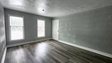 Main picture of 322 Washington St