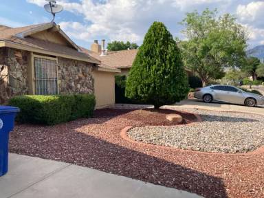 Main picture of 5501 Vista Sandia NE