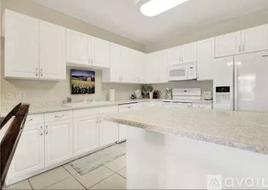 Main picture of 9621 Spanish Moss Way