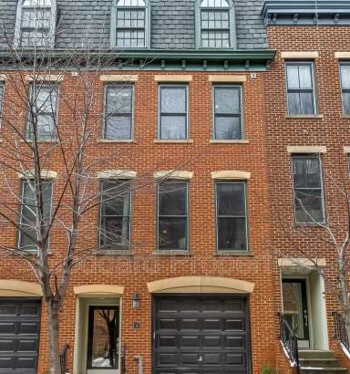 Main picture of 18 S Regester St
