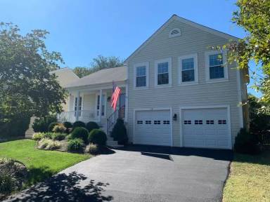 Main picture of 56 McPherson Cir