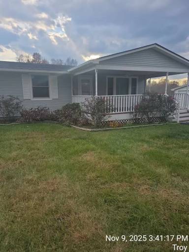 Main picture of 912 Hunters Lodge Rd