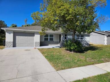 Main picture of 7647 Heather St