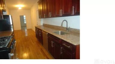 Main picture of 199 Prospect Ave