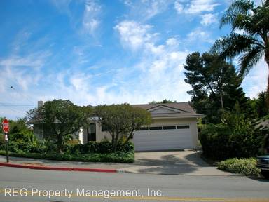 Main picture of 1493 Southwood Dr