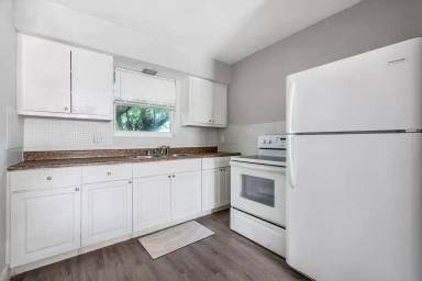 Main picture of 1826 Sherman St