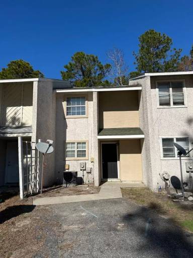 Main picture of Inlet Reach Townhouses