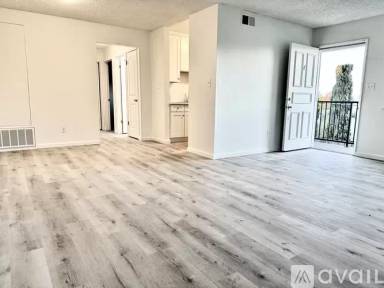 Main picture of 4601 Greenholme Dr