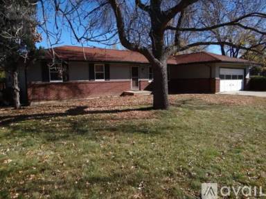 Main picture of 2932 Remington St