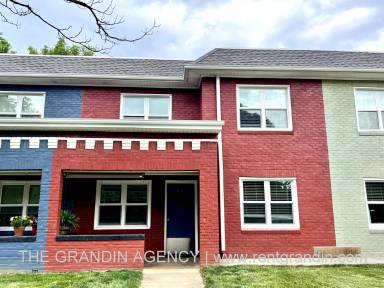 Main picture of 1729 Bluemont Ave SW