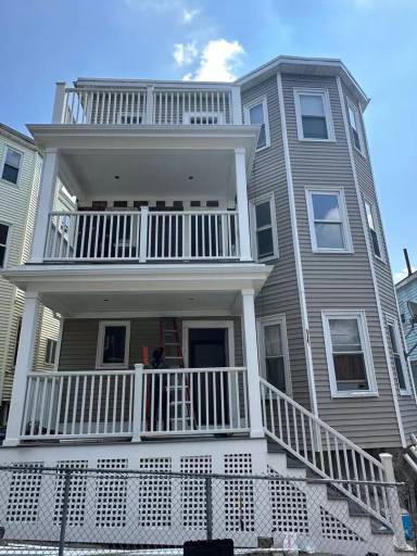 Main picture of 17 Marcy Rd
