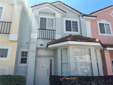 Main picture of 4700 Hemingway House St