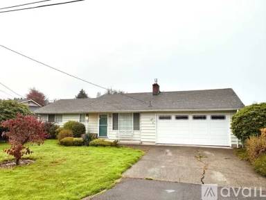 Main picture of 1908 12th Ave NW