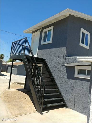 Main picture of 6228 S 12th St