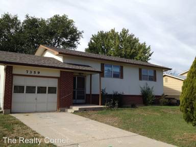 Main picture of 7359 Colonial Dr