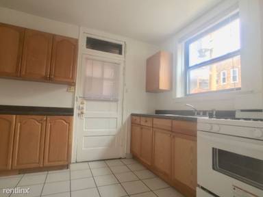 Main picture of 5509 N Lincoln Ave
