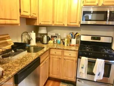 Main picture of 185 Chestnut Hill Ave